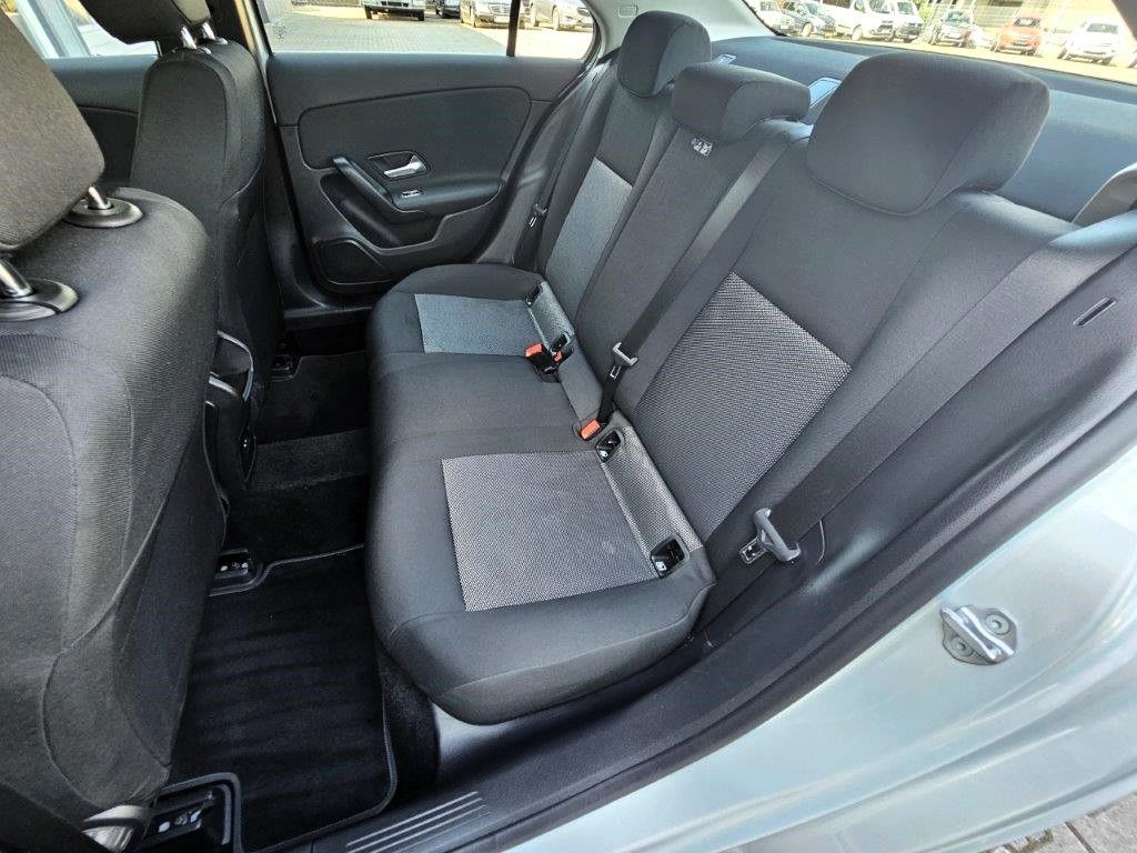 Mercedes-Benz A 180 d - Samsaru's Car Outlet