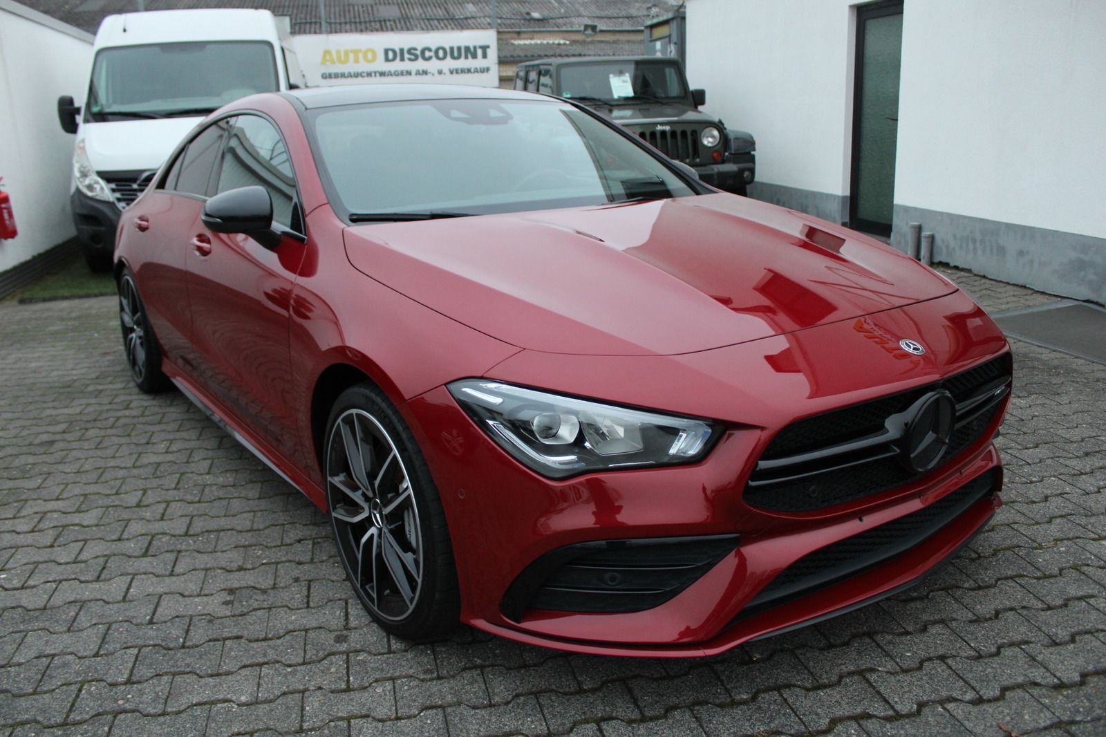 Mercedes-Benz CLA 35 AMG 4M+ Coupe - Samsaru's Car Outlet