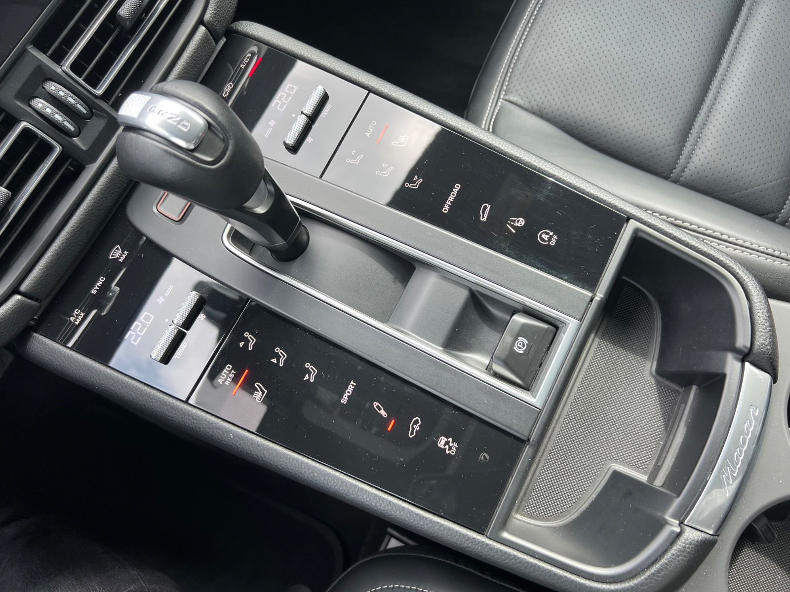 Porsche Macan GTS - Samsaru's Car Outlet