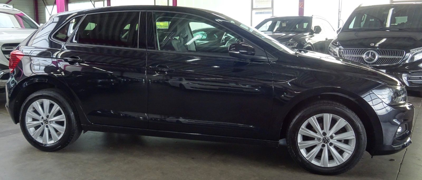 Volkswagen POLO 1.0 TSI Highline - Samsaru's Car Outlet