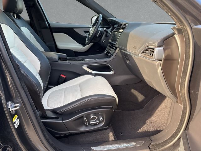 Jaguar F-Pace 20d R-Sport AWD BlackPack 20''LM Standhz