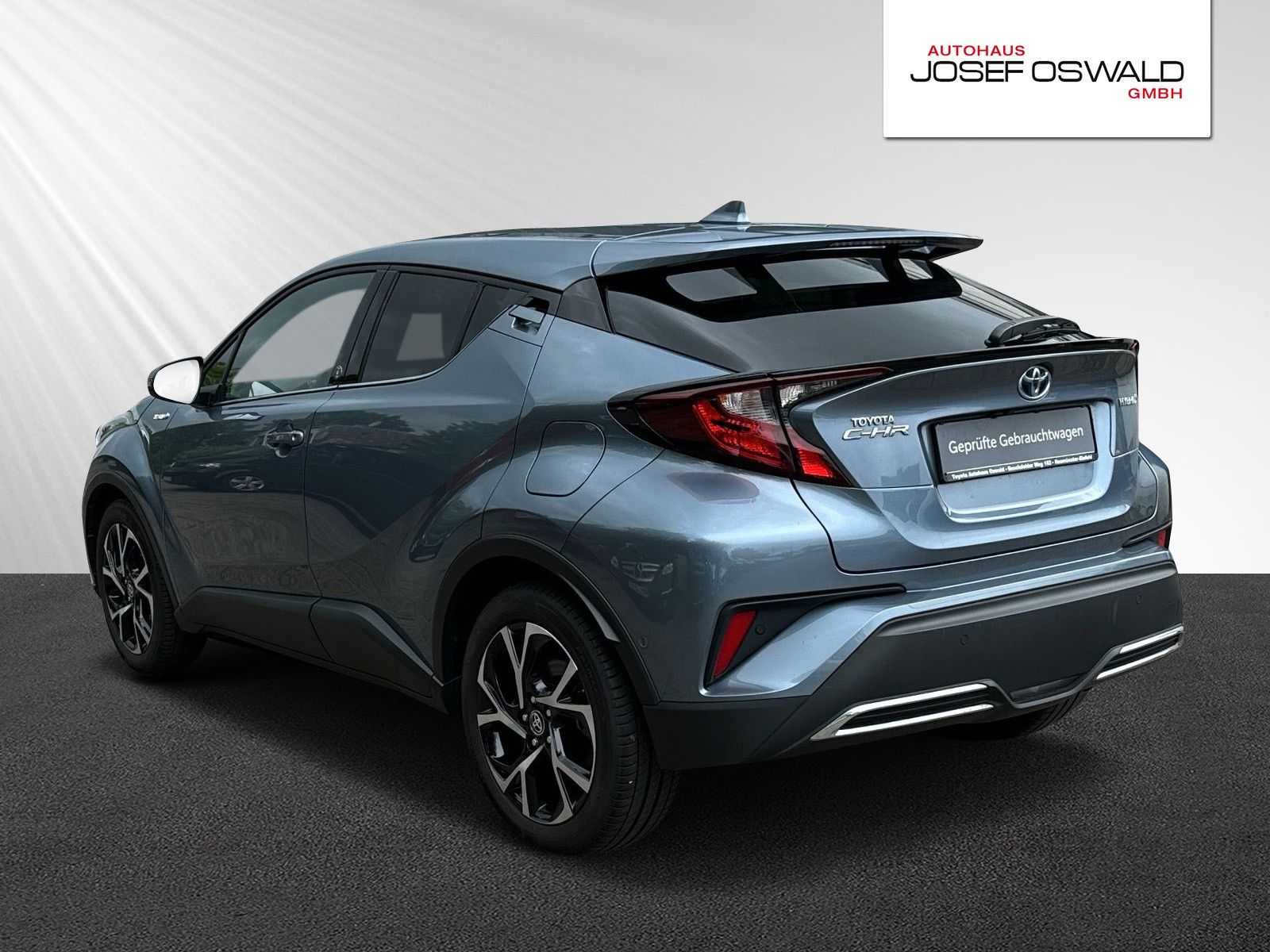 Toyota C-HR Hybrid - Samsaru's Car Outlet