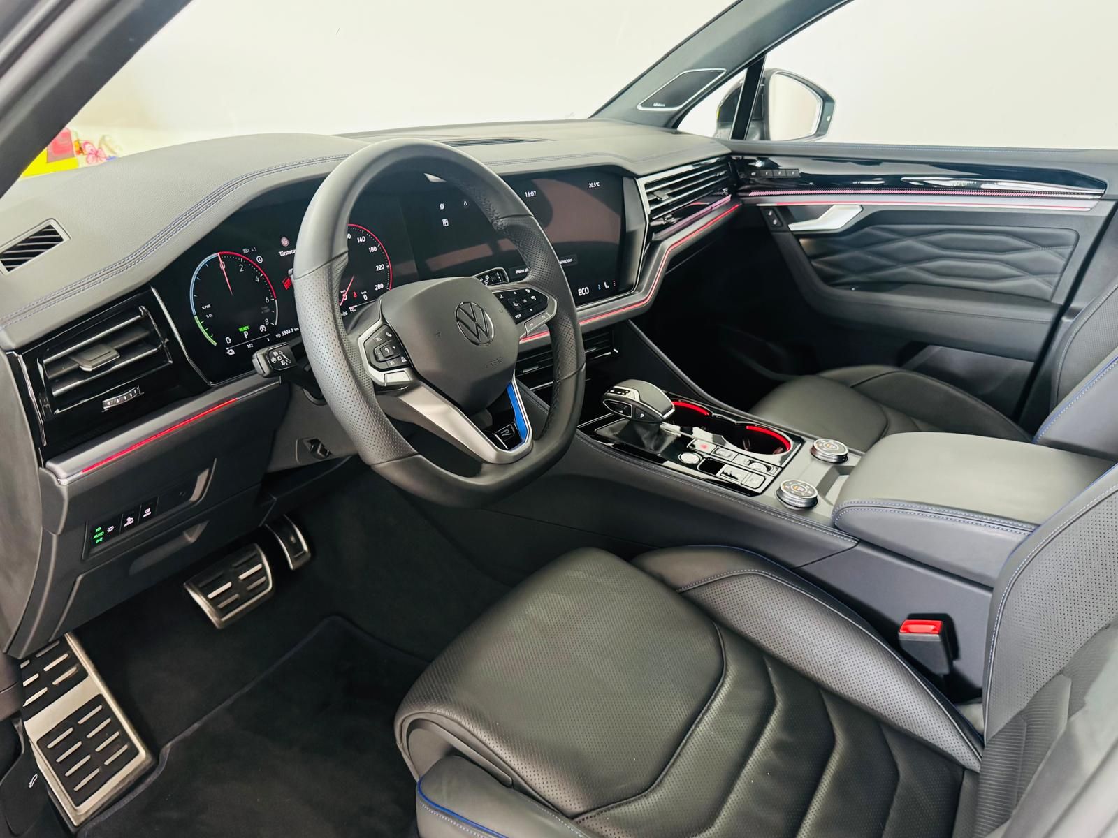 Volkswagen Touareg R 4M eHybrid*LUFT*ACC*HUD*DYNAUDIO*MATT*