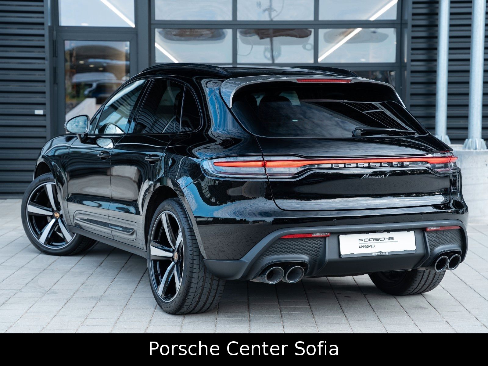 Porsche Macan T
