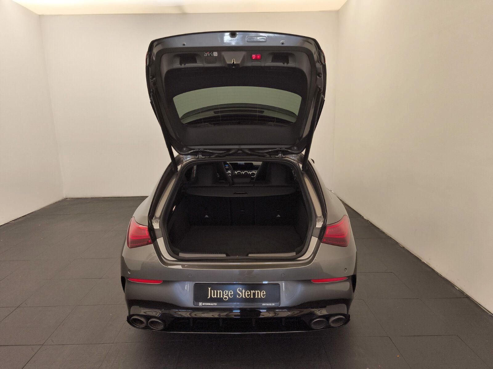 Mercedes-Benz CLA 45 S 4M+ - Samsaru's Car Outlet