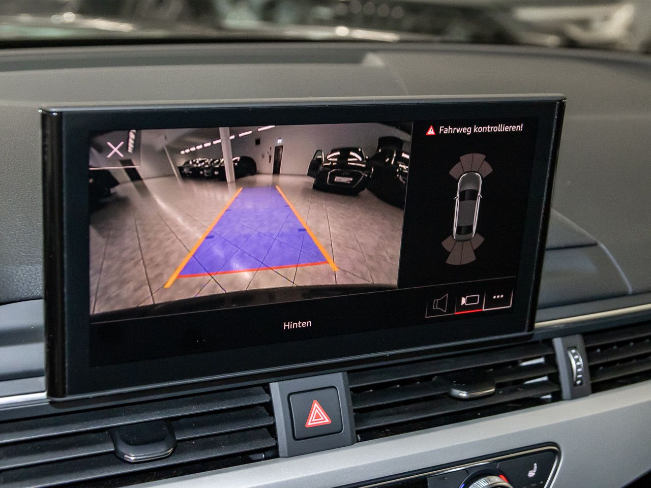 Audi A4 Limousine 40 TDI advanced - Samsaru's Car Outlet