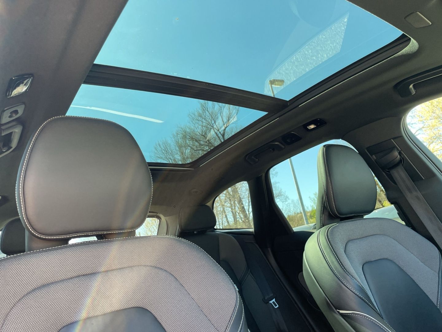 Volvo XC60 T8 Inscription Plug-In Hybrid  StandHZG AHK