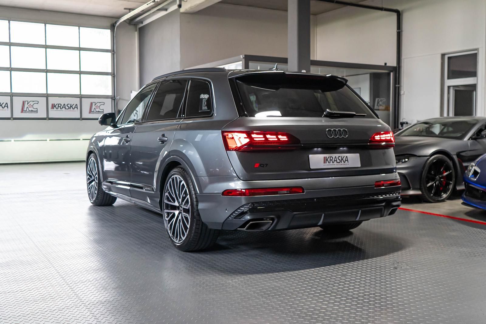 Audi Q7 50 TDI quattro S-line PANO STHZ 7-SITZER ABT