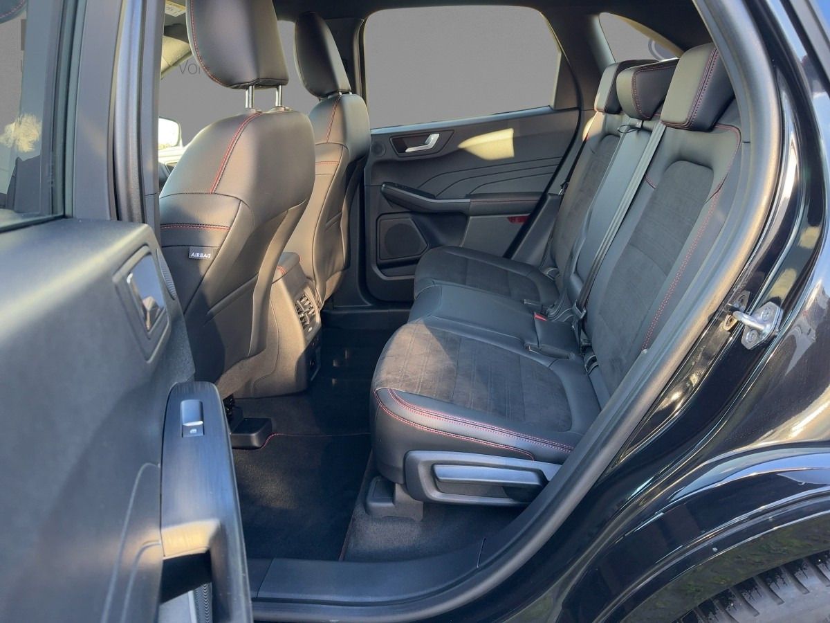 Ford KUGA ST-Line X - Samsaru's Car Outlet