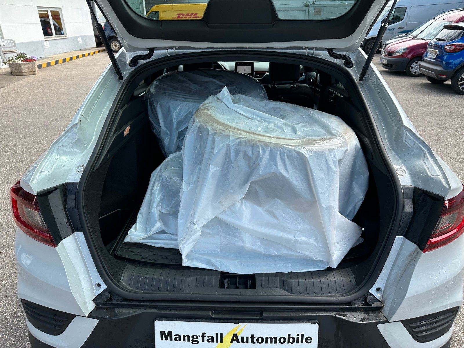 Renault Arkana Mild Hybrid R.S. Line - Samsaru's Car Outlet