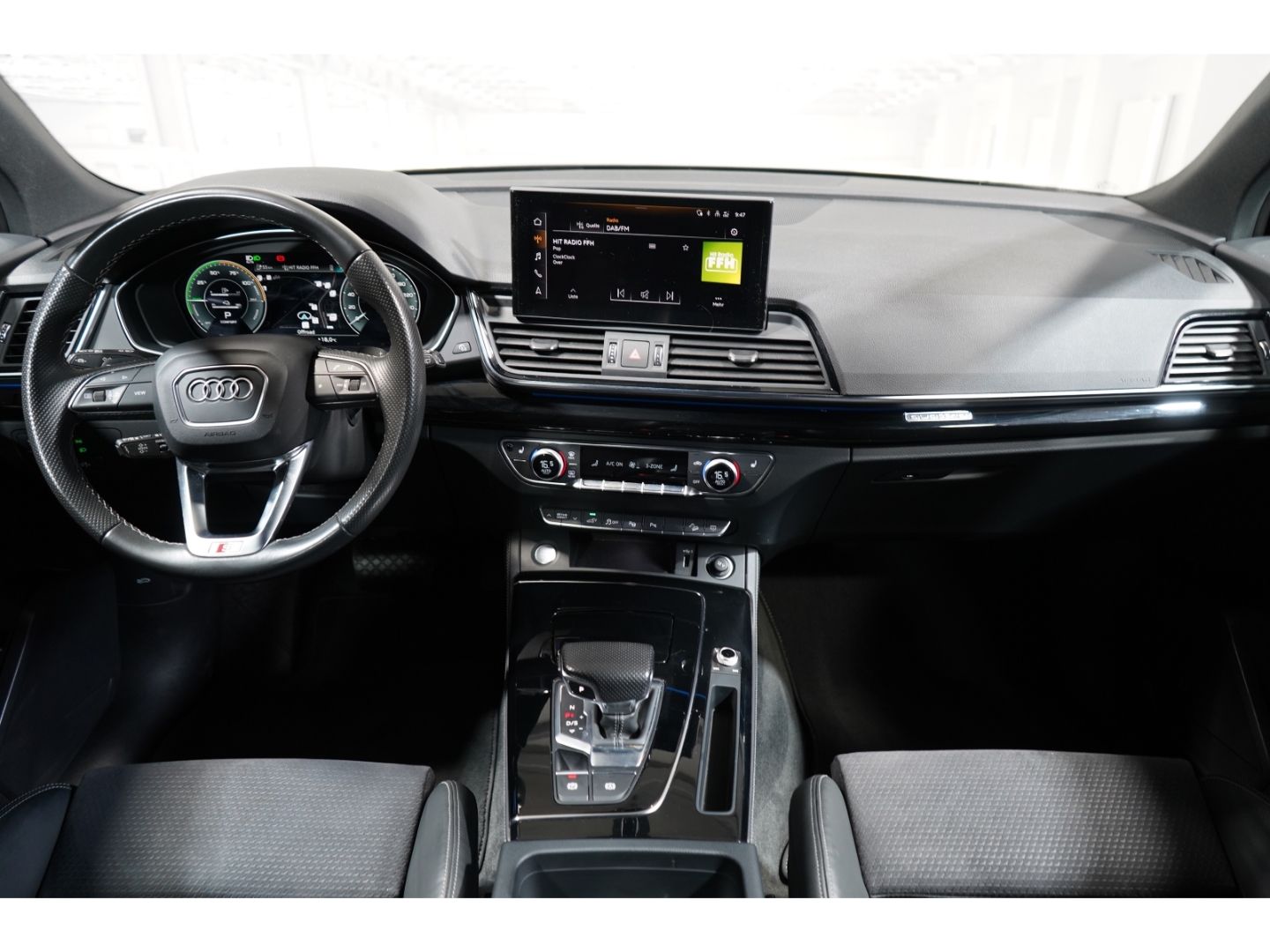 Audi Q5 S line 55 TFSI e quattro AHK 360 ACC