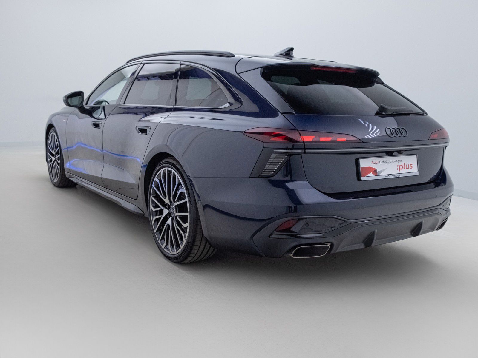 Audi A6 Avant TFSI 150 kW S-TRO*MATRX*S-LINE*AHK*PANO