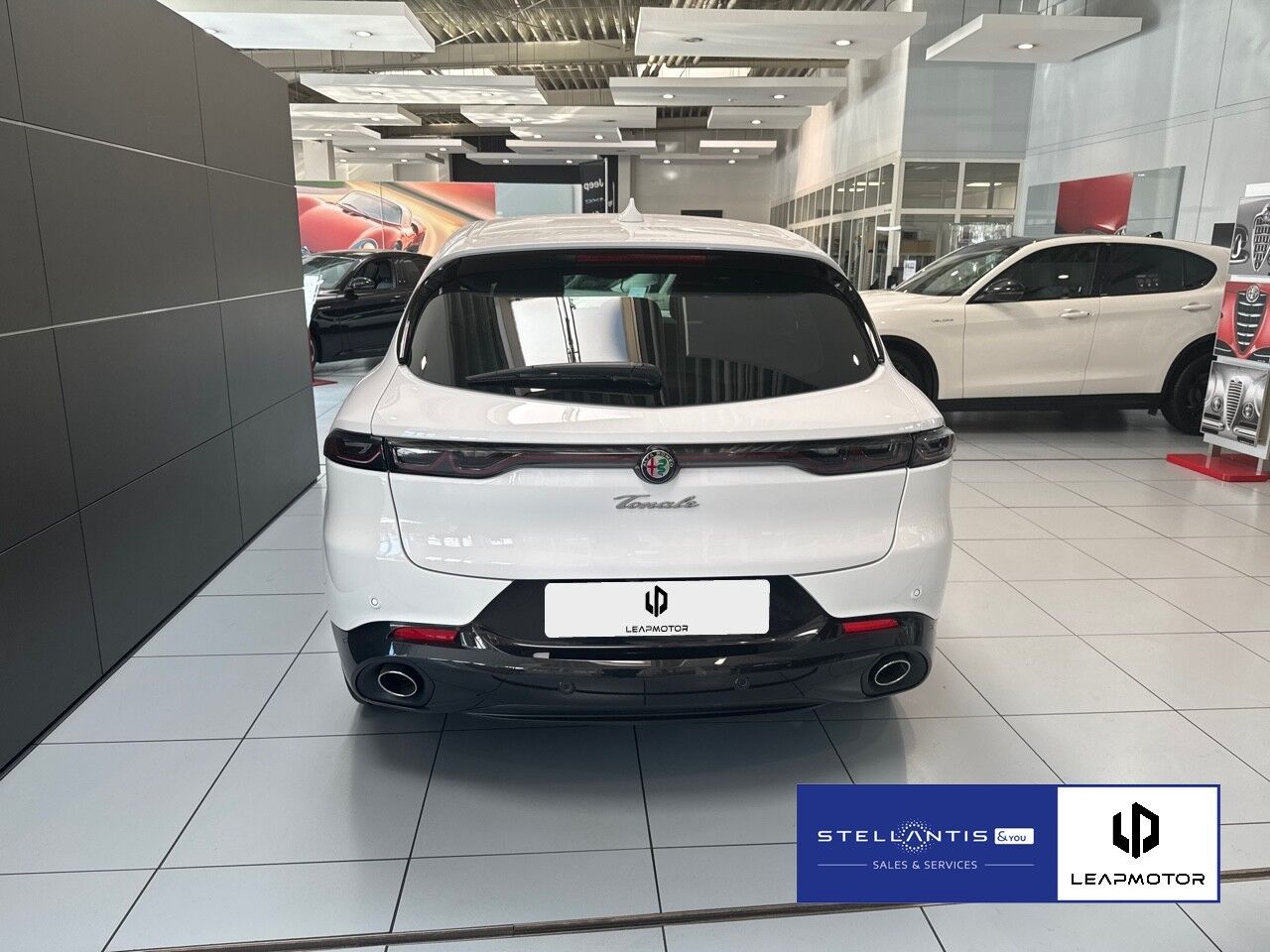Alfa Romeo Tonale PHEV Q4 Veloce Navi LED Kamera Sound