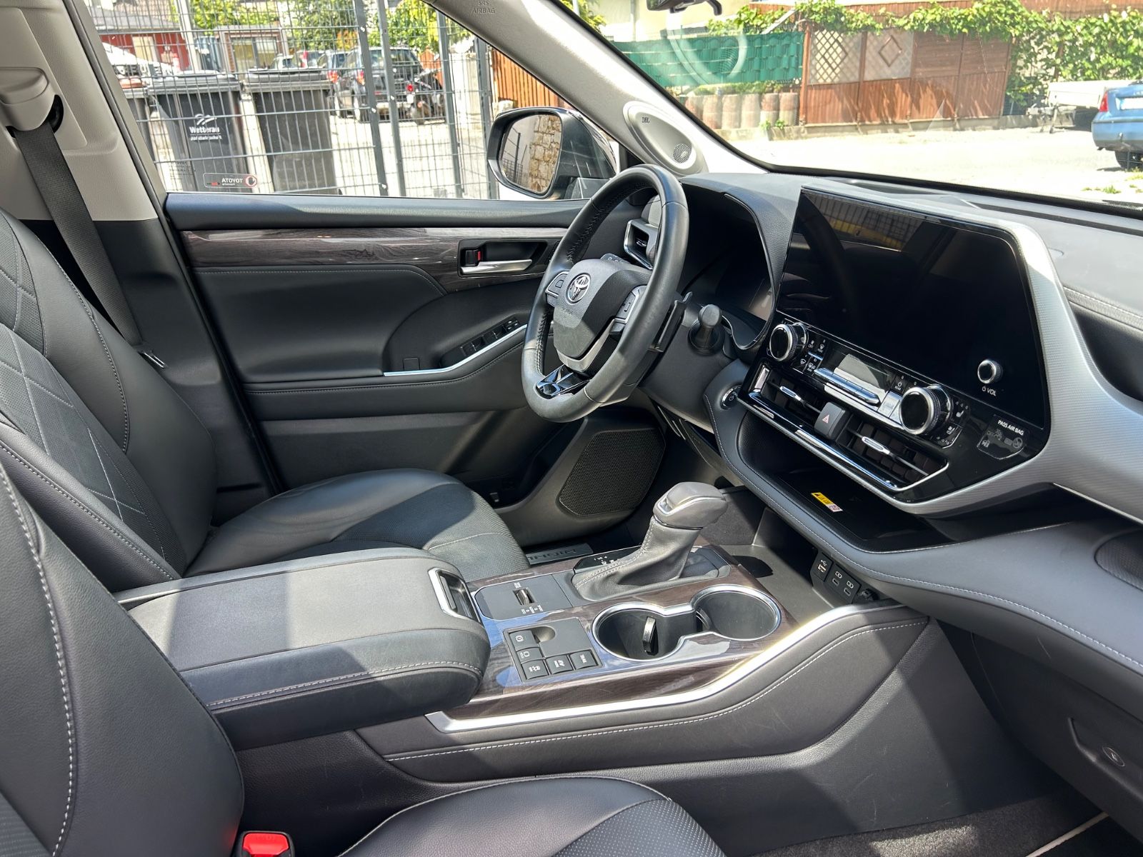 Toyota Highlander Hybrid Luxury AWD ( 7 Sitzplätze )