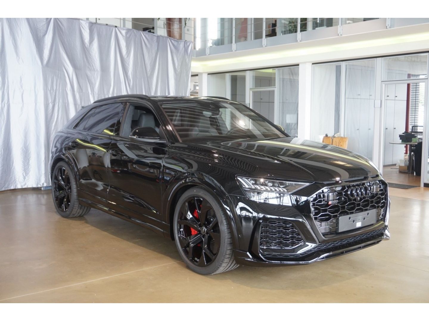 Audi RSQ8 *RS-Dyn.Pak+ Keramik-Br B&O 305km/h 23''
