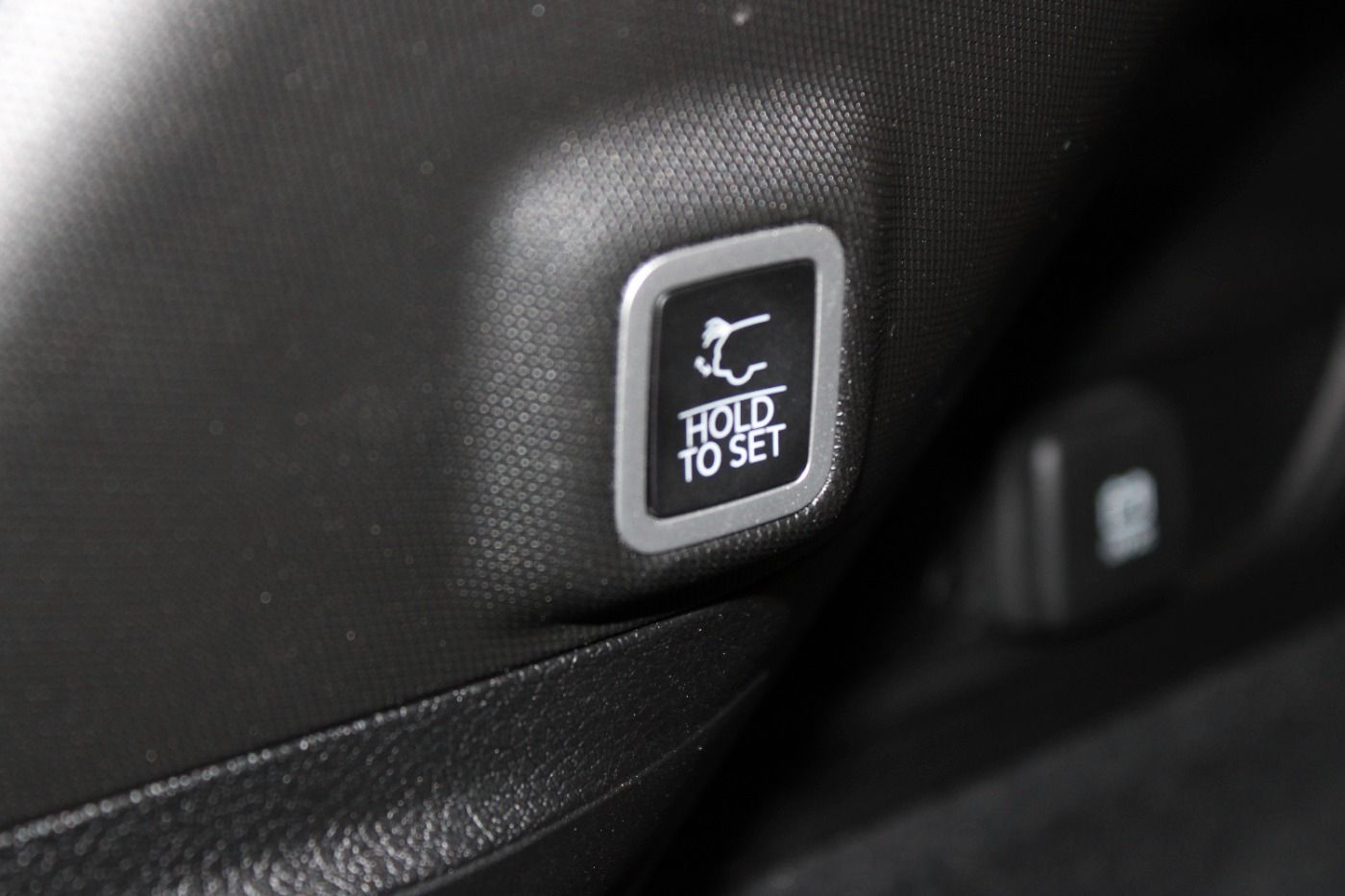 Jeep Grand Cherokee 5.7 L V8 Hemi 360° Kamera