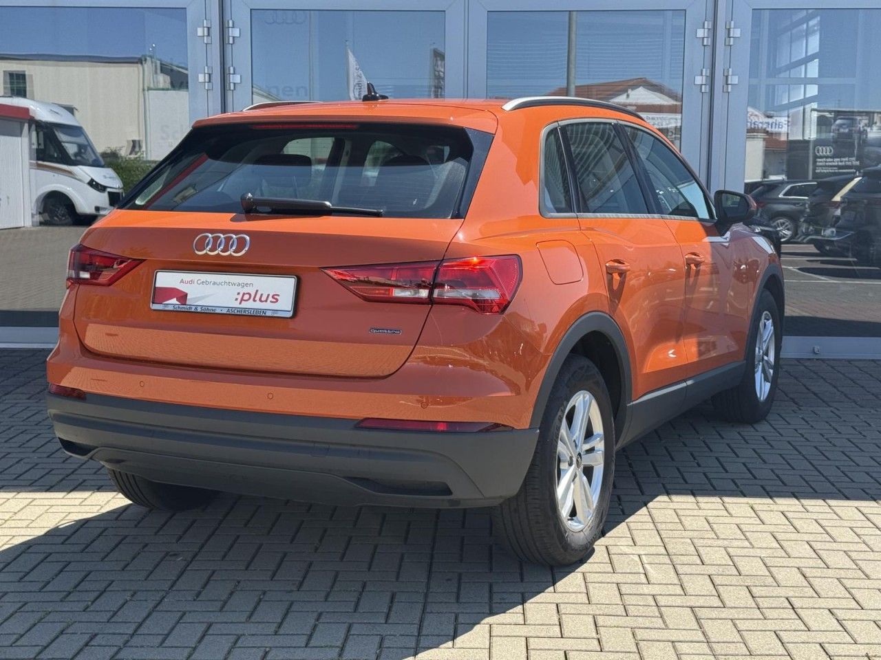 Audi Q3 45 TFSI quattro S-tronic - Samsaru's Car Outlet