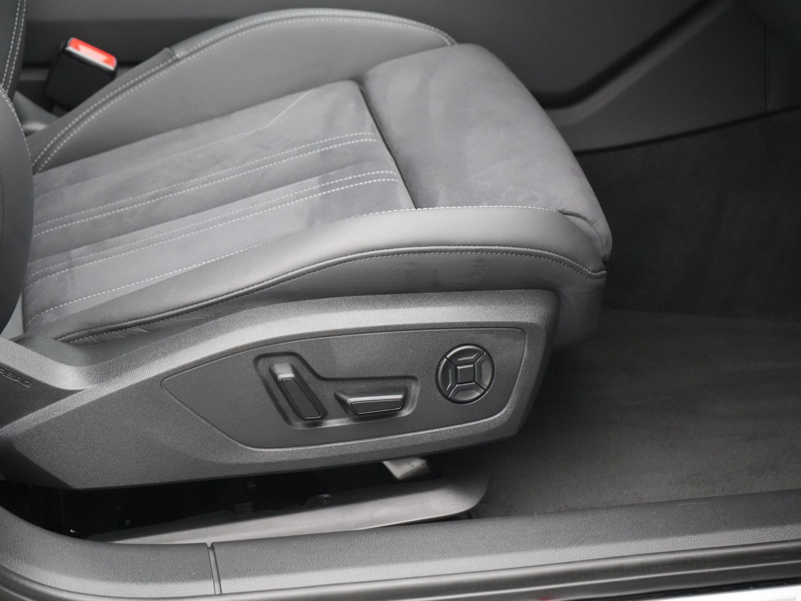 Audi A6 Avant quattro S line - Samsaru's Car Outlet