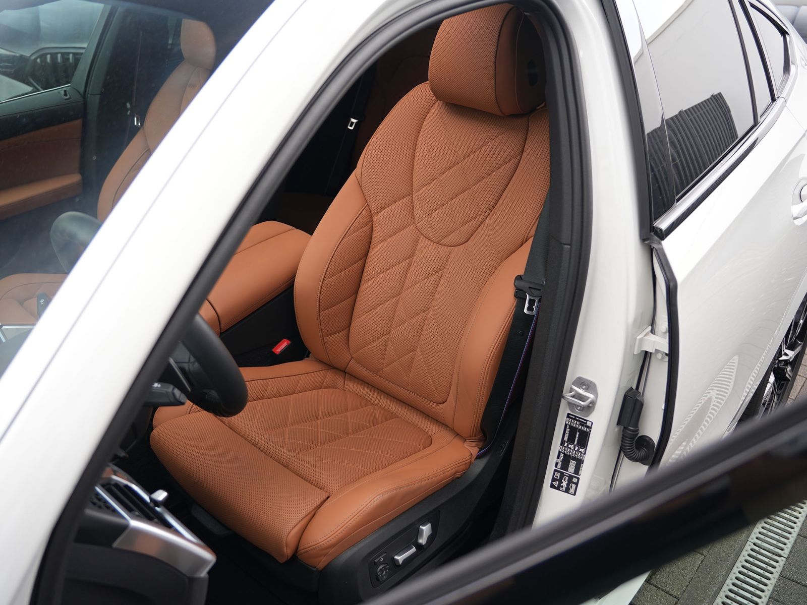 BMW X6 xDrive30d M Sport - Samsaru's Car Outlet