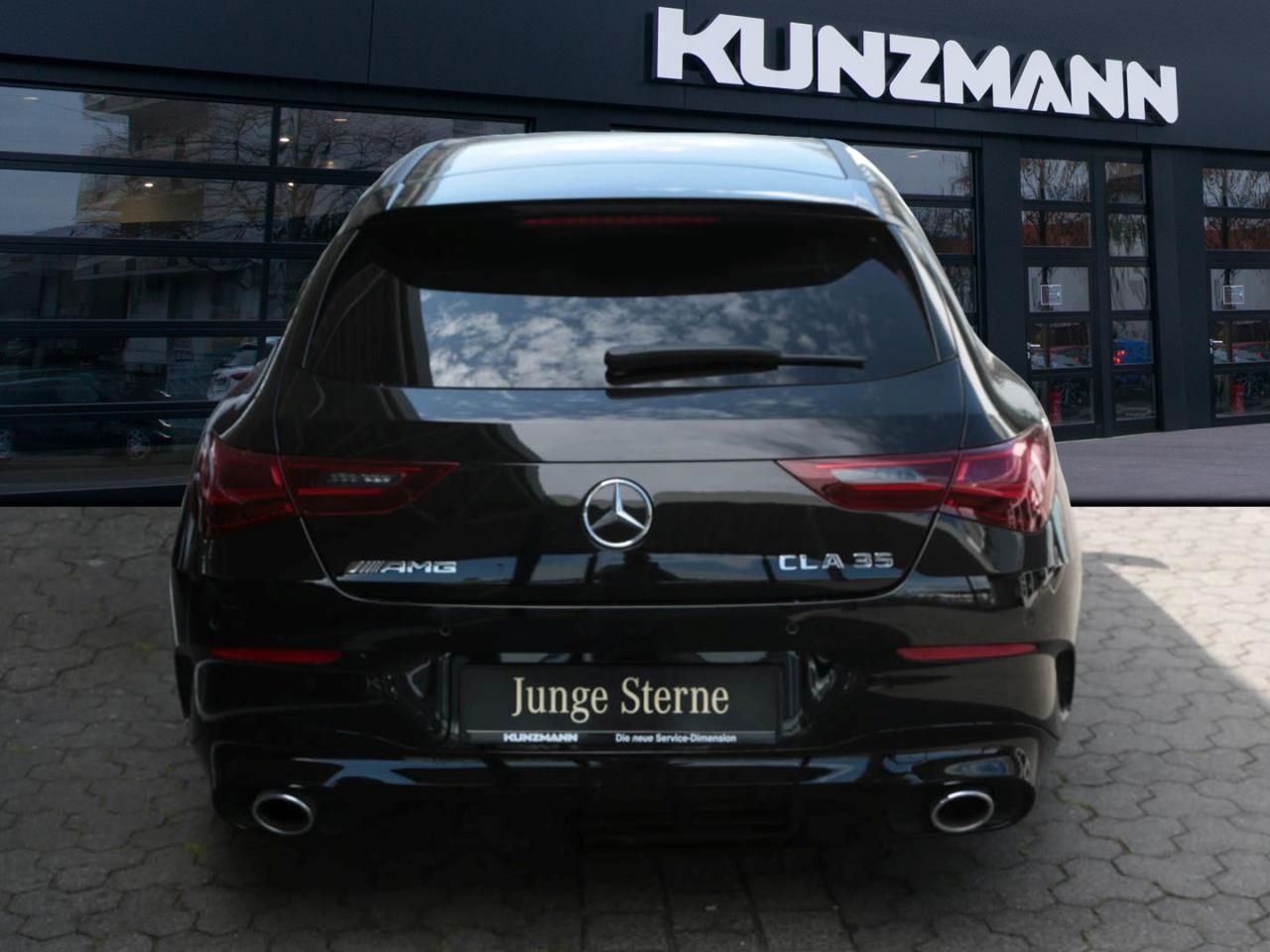 Mercedes-Benz CLA 35 AMG 4M - Samsaru's Car Outlet