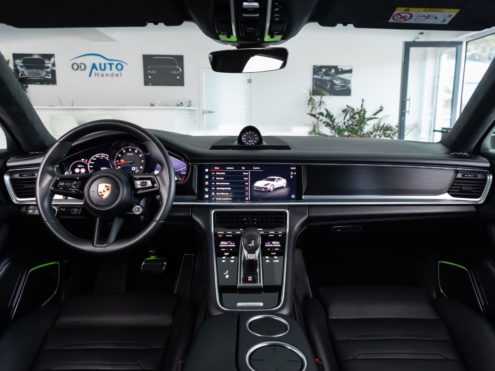 Porsche Panamera GTS Pano/Massage/HeadUp/PDLS+