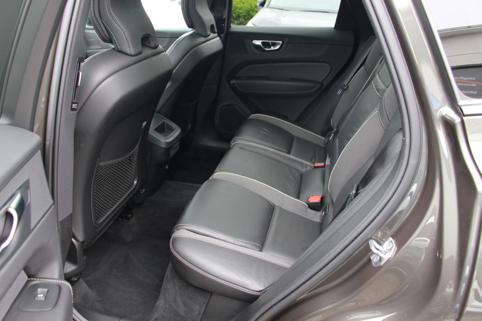 Volvo XC60 R Design AWD