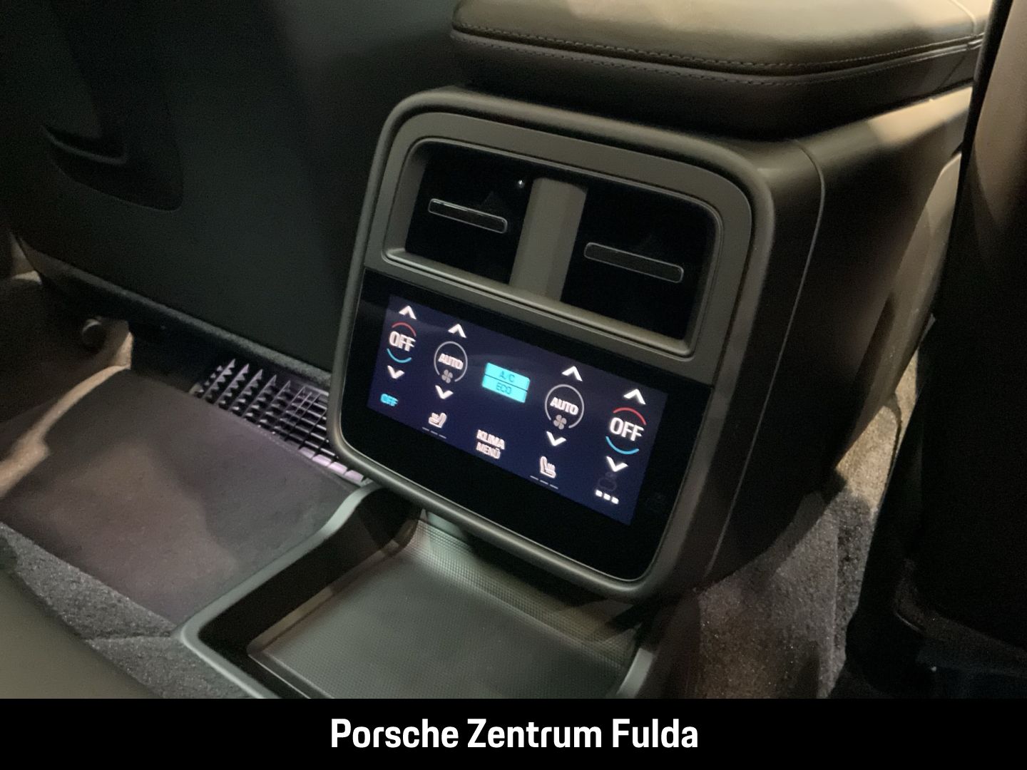 Porsche Taycan 4 Cross Turismo Performancebatterie+ BOSE