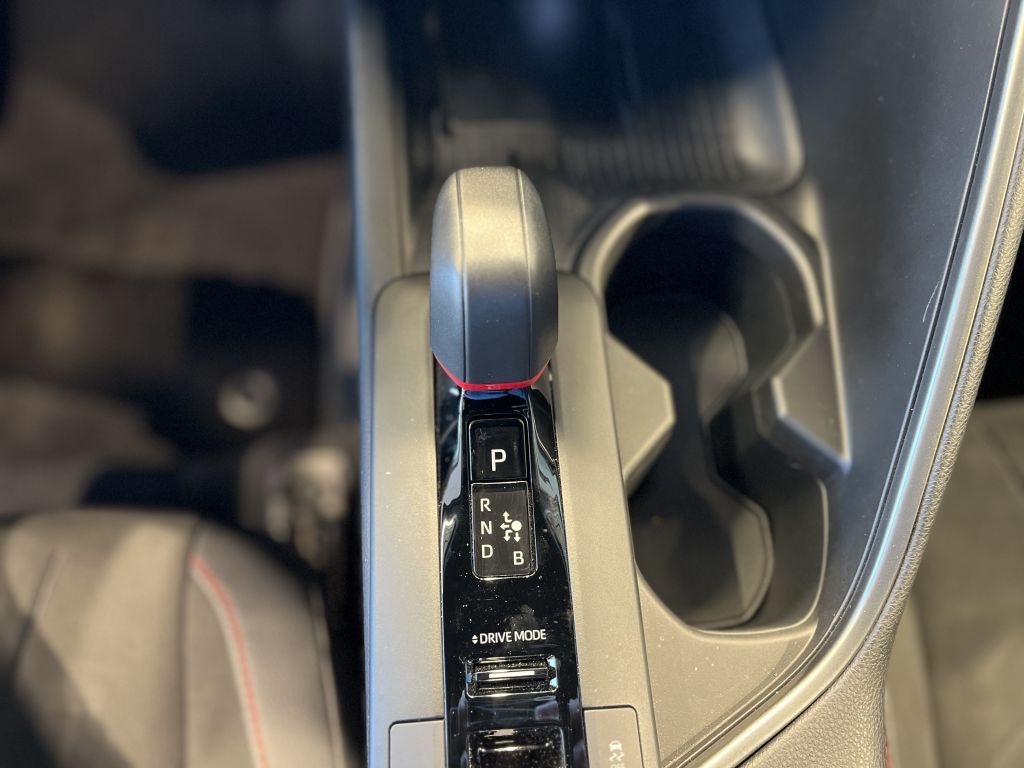Toyota C-HR 2.0 Hybrid AWD GR SPORT - Samsaru's Car Outlet