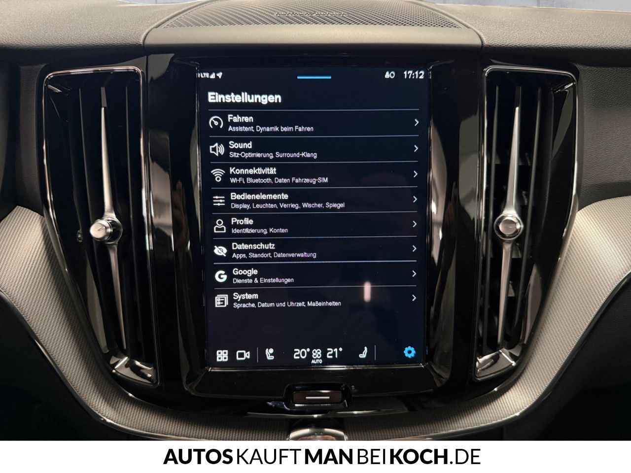 Volvo XC60 B5 AWD PlusDark ACC BLIS AHK VLED 4xSHz H&K