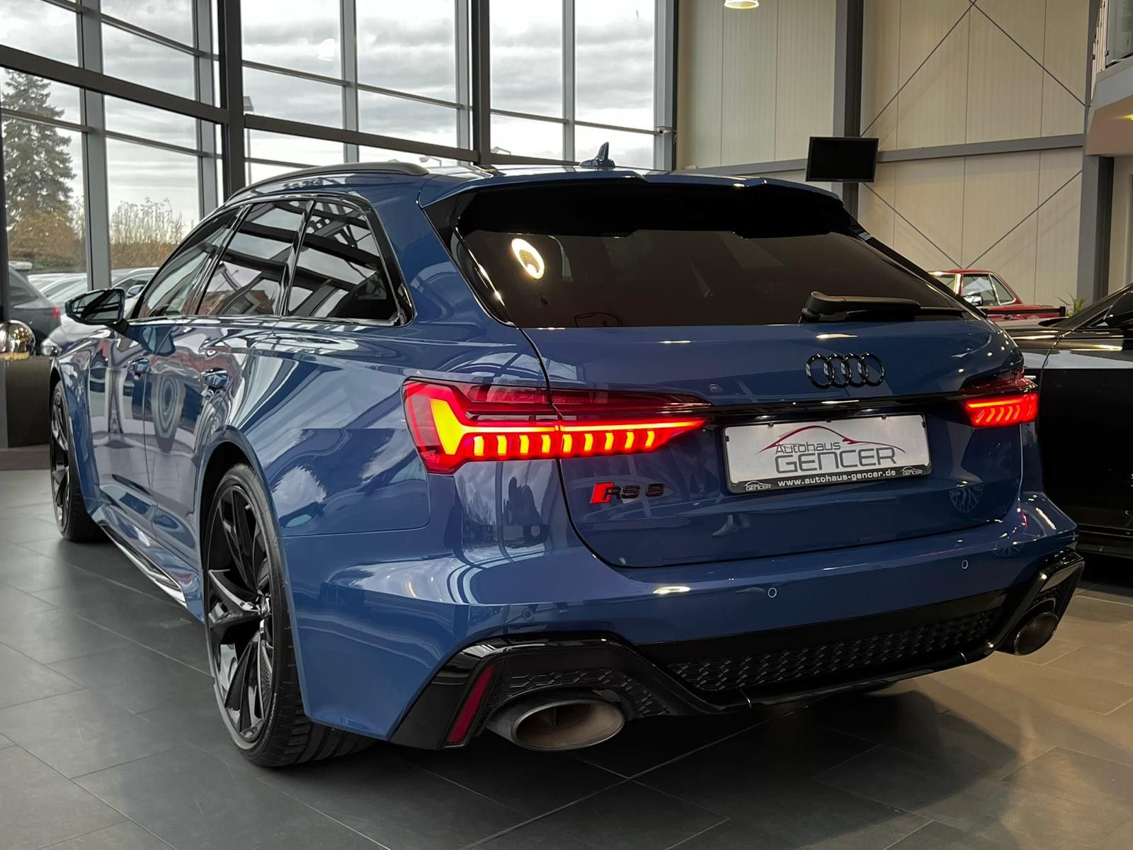 Audi RS6 qu. performance 4.0 TFSI"Laser/Head-Up/Pano"