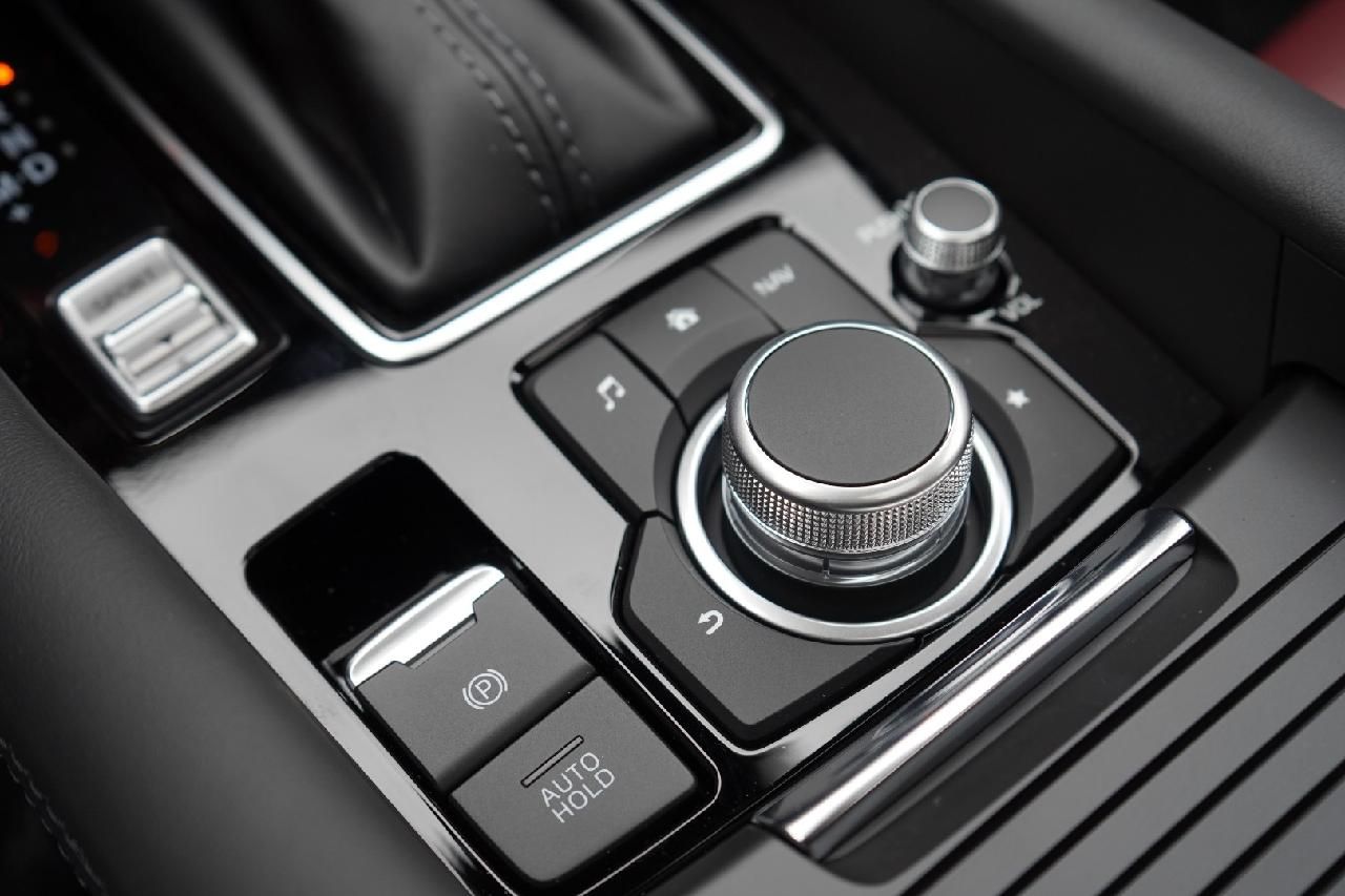 Mazda 6 Homura - Schiebedach/ BOSE/ Matrix-LED/ Leder