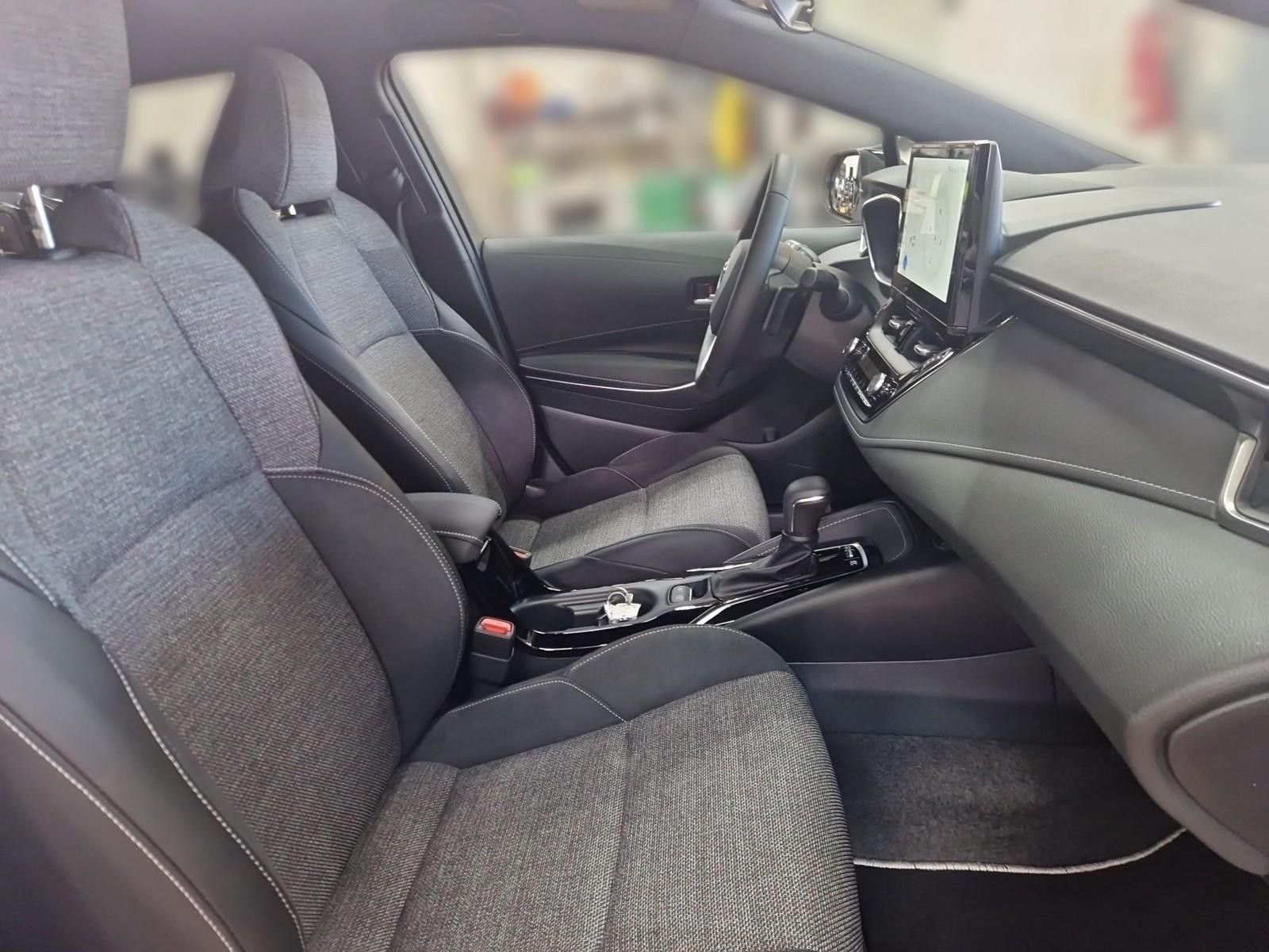 Toyota Corolla Touring Sports Hybrid Teamplayer+ Techni
