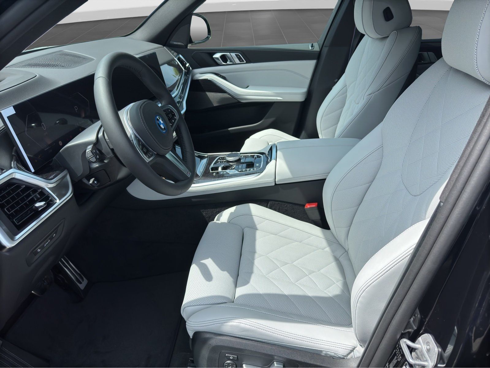 BMW X5 xDrive50e M Sportpaket Pro - UPE 117.220,00 €