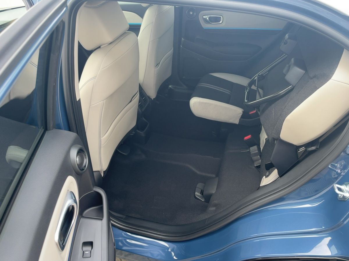 Honda HR-V 1.5 i-MMD Advance Style Navi*Sitzhz* Kamera