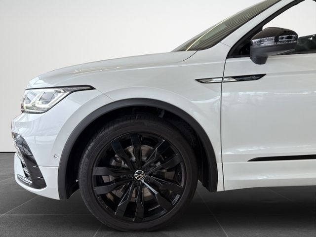 Volkswagen Tiguan 2.0TSI 4M R-Line Matrix/AHK/Pano/HK/20"