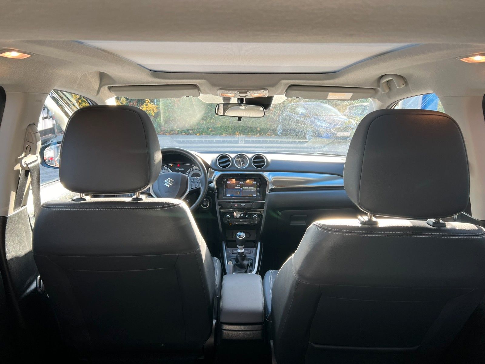 Suzuki Vitara 1.4 Mild-Hybrid Comfort+ - Samsaru's Car Outlet