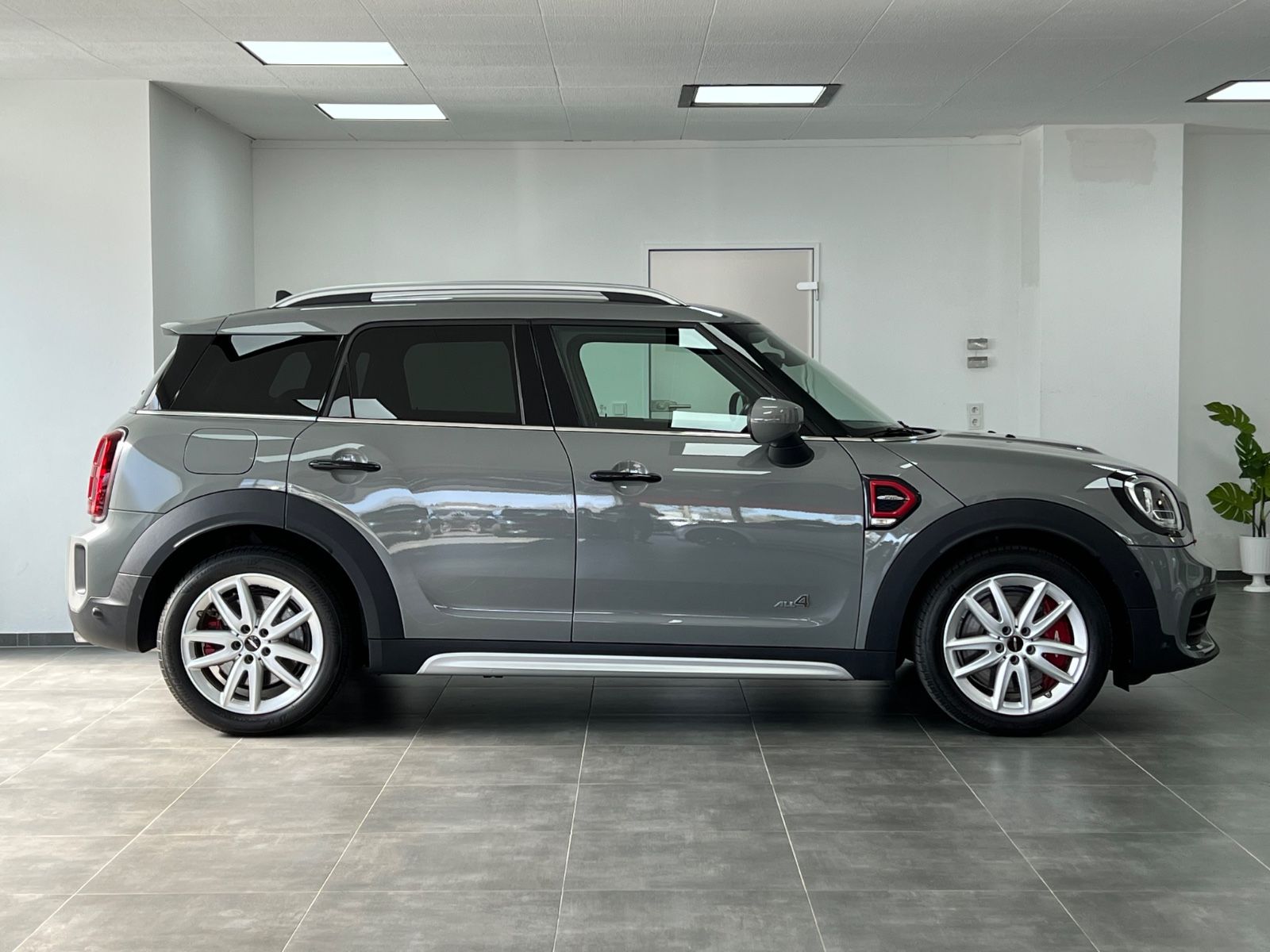 MINI John Cooper Works Countryman ALL4 - Samsaru's Car Outlet