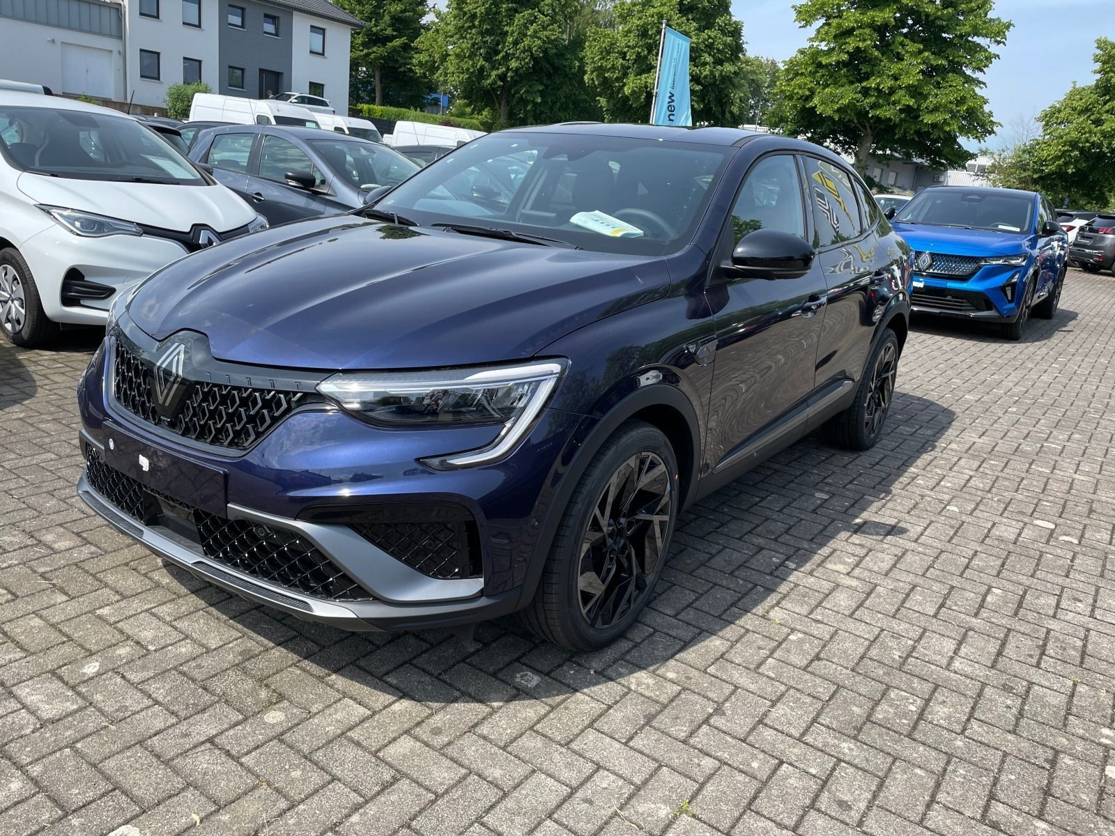 Renault Arkana Esprit Alpine TCe160 EDC - Samsaru's Car Outlet