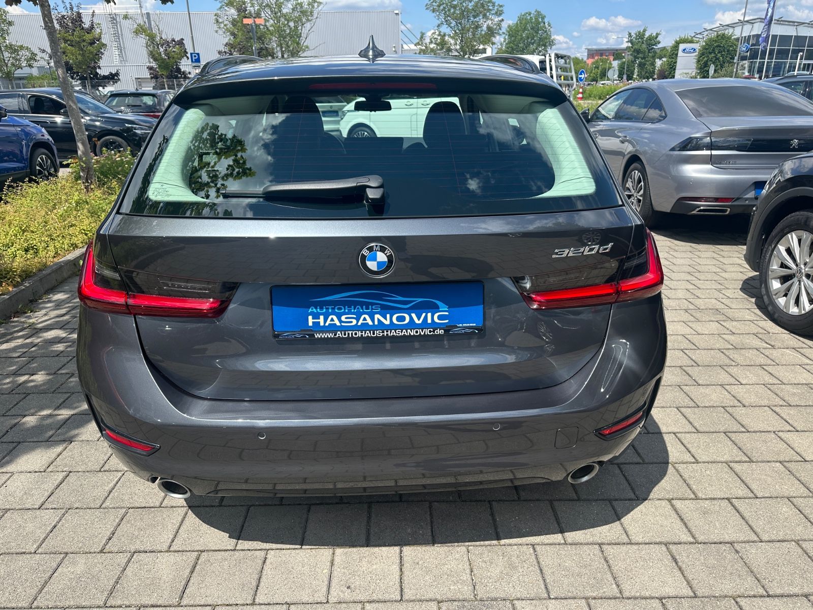 BMW 320 d Sport Line - Samsaru's Car Outlet