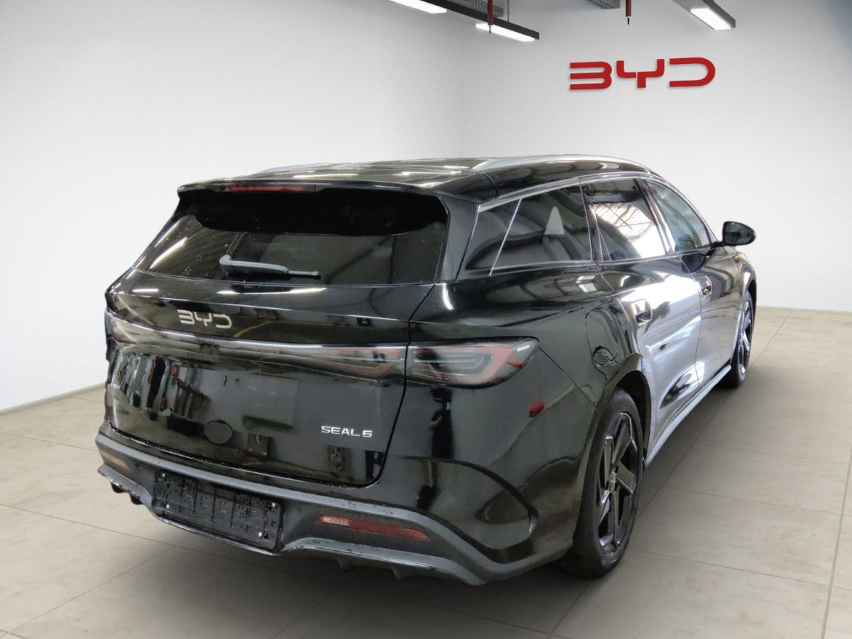 BYD Seal 6