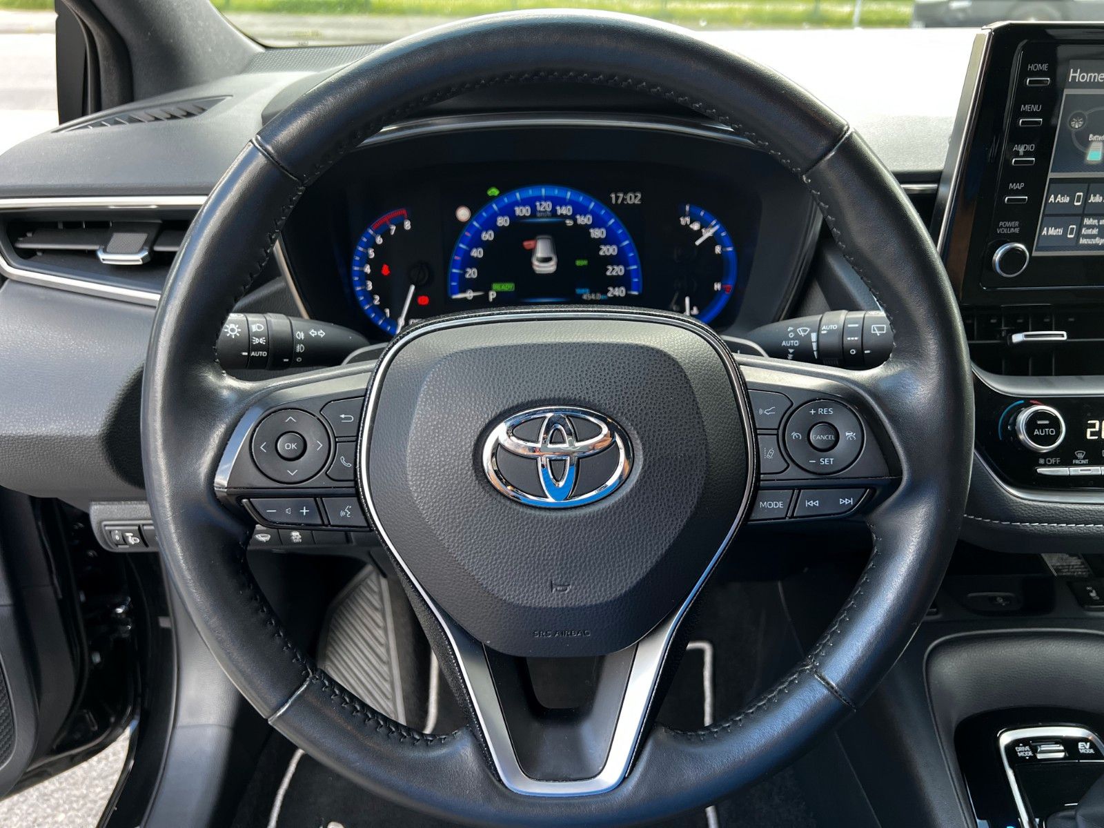 Toyota Corolla Touring Sports Hybrid Team D - Samsaru's Car Outlet