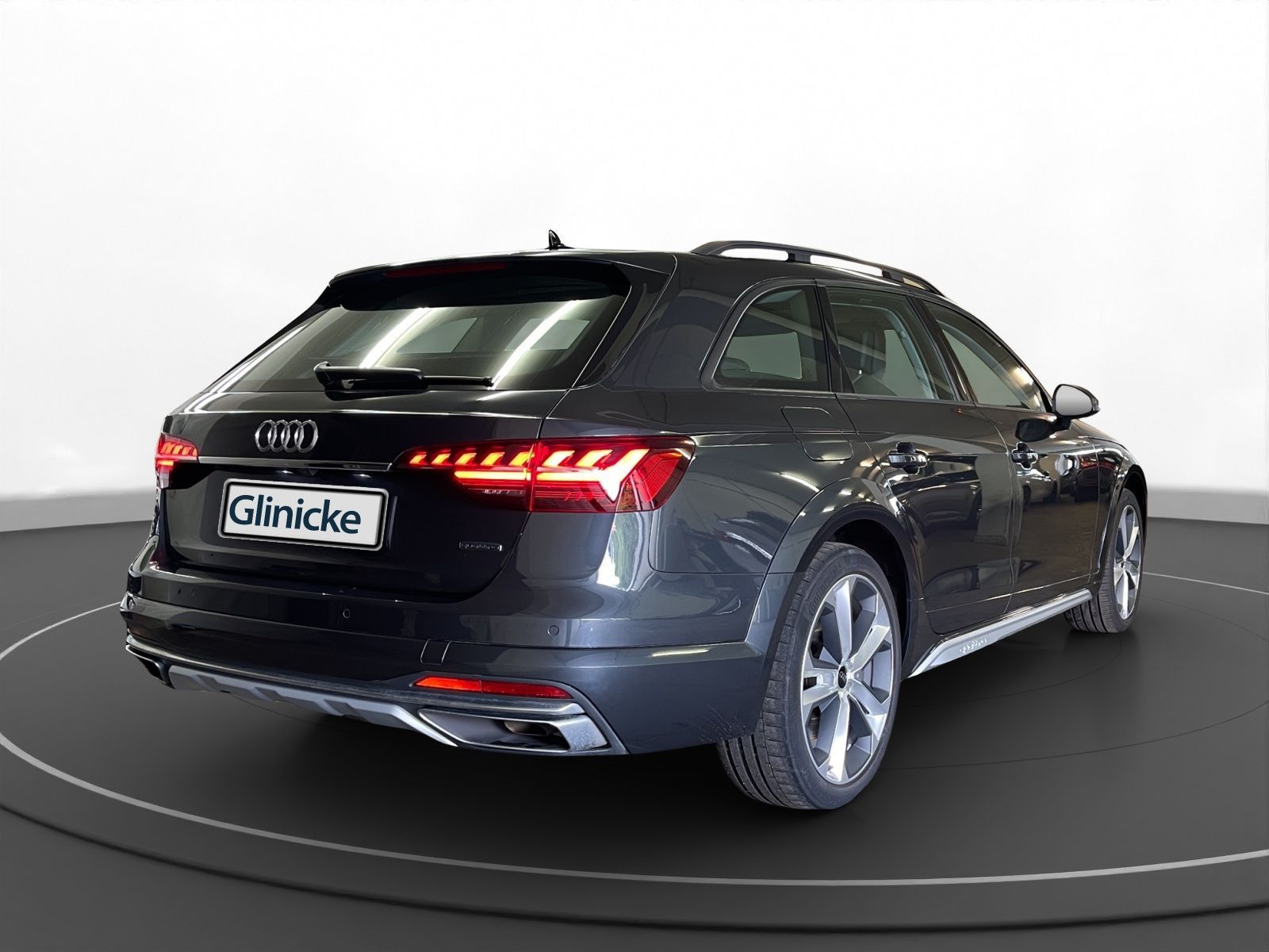 Audi A4 allroad 45 TFSI qu. AHK Pano Matrix LM 19" RF