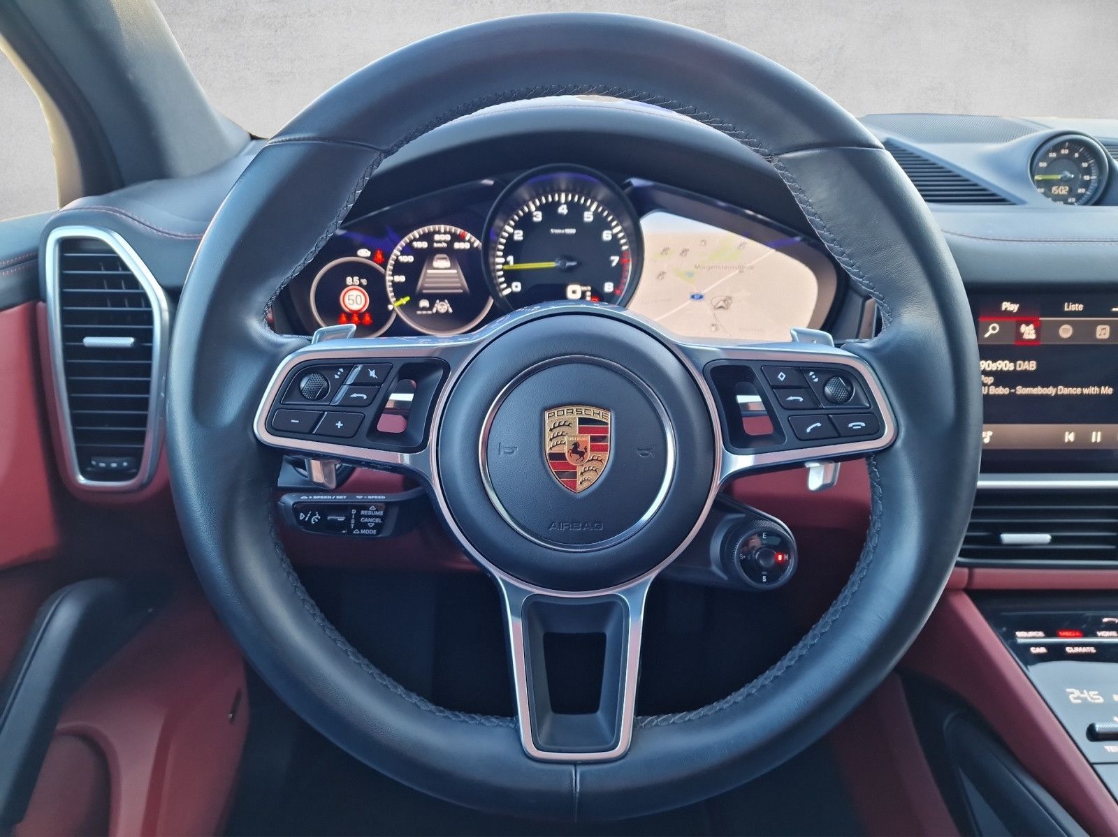 Porsche Cayenne E-Hybrid ACC PANO 360° LUFT Softcl PDLS+