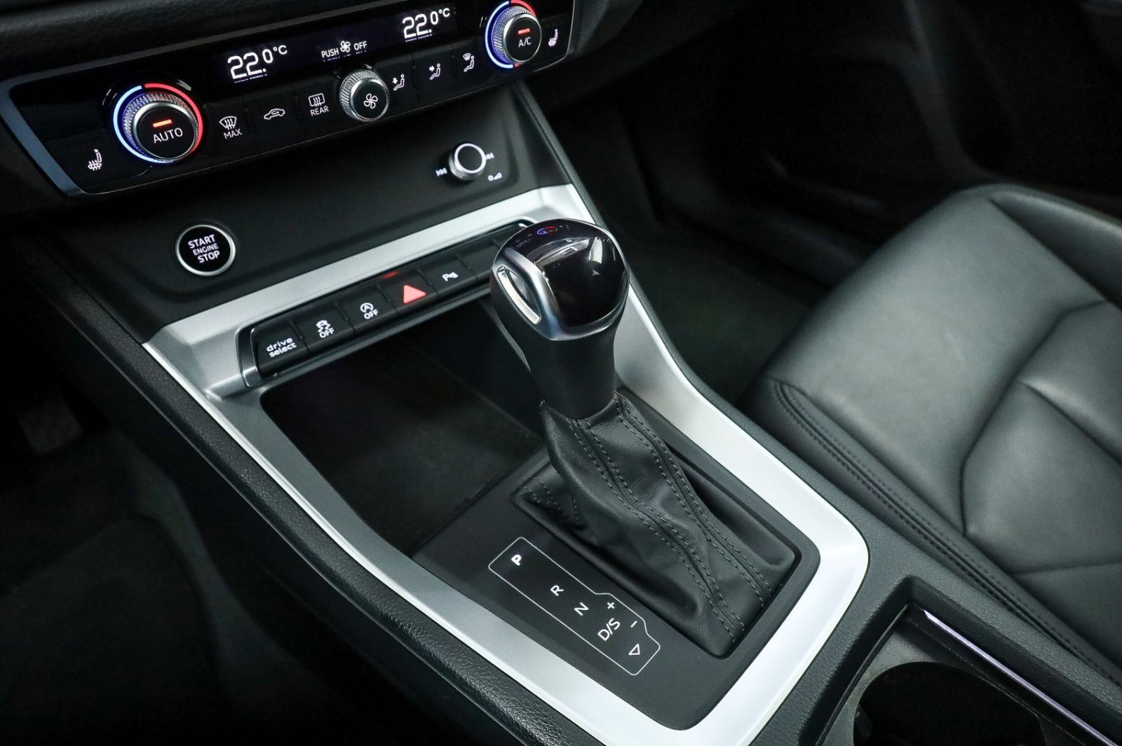 Audi Q3 S line 40 TDI quattro - Samsaru's Car Outlet