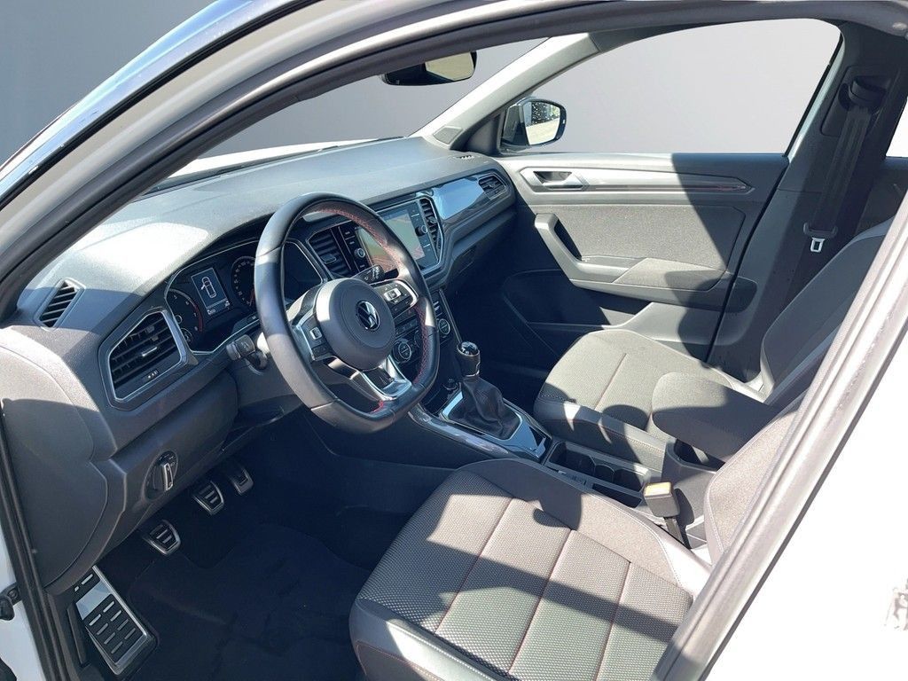 Volkswagen T-Roc 1.5 TSI Sport - Samsaru's Car Outlet