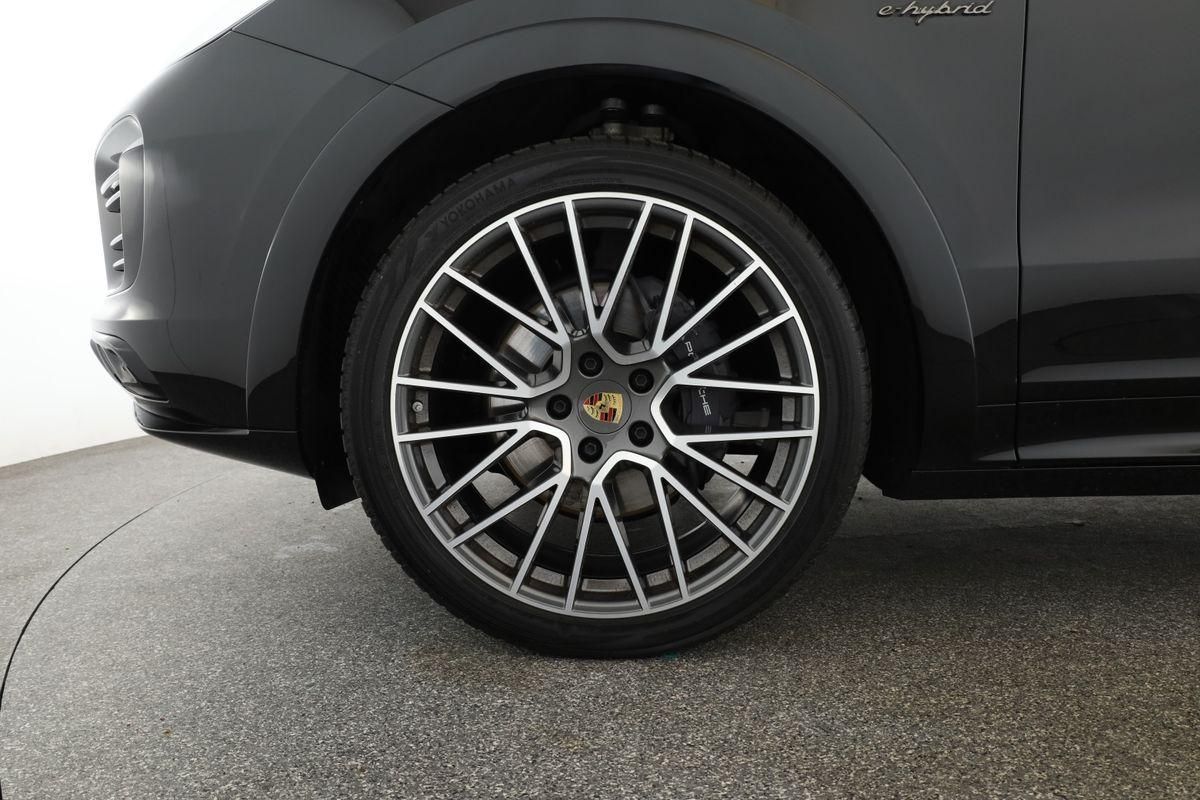 Porsche Cayenne E-Hybrid Platinum Edition ACC 360 21 AHK