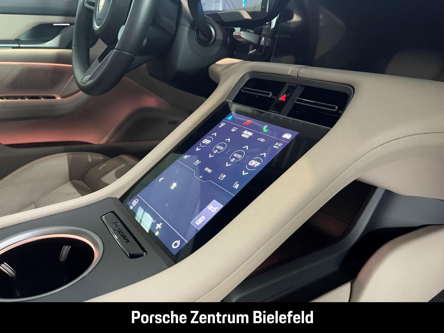 Porsche Taycan 4 Cross Turismo BOSE LED-Matrix Panorama