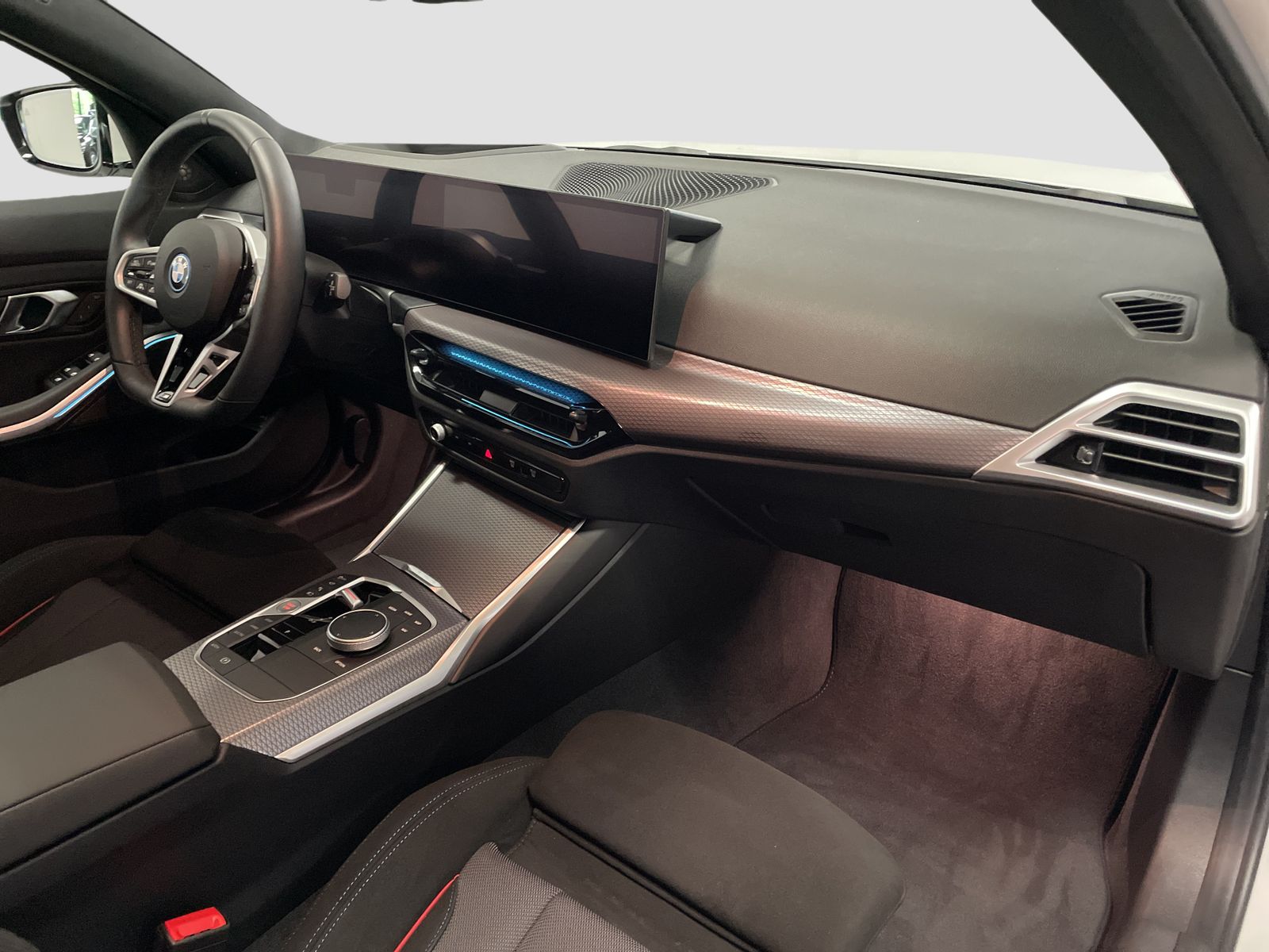 BMW 330e xDrive Touring M Sport AHK Harman/K Kamera