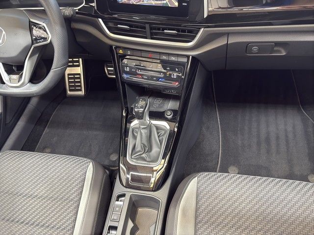Volkswagen T-Roc 1.5 TSI DSG R-Line - Samsaru's Car Outlet
