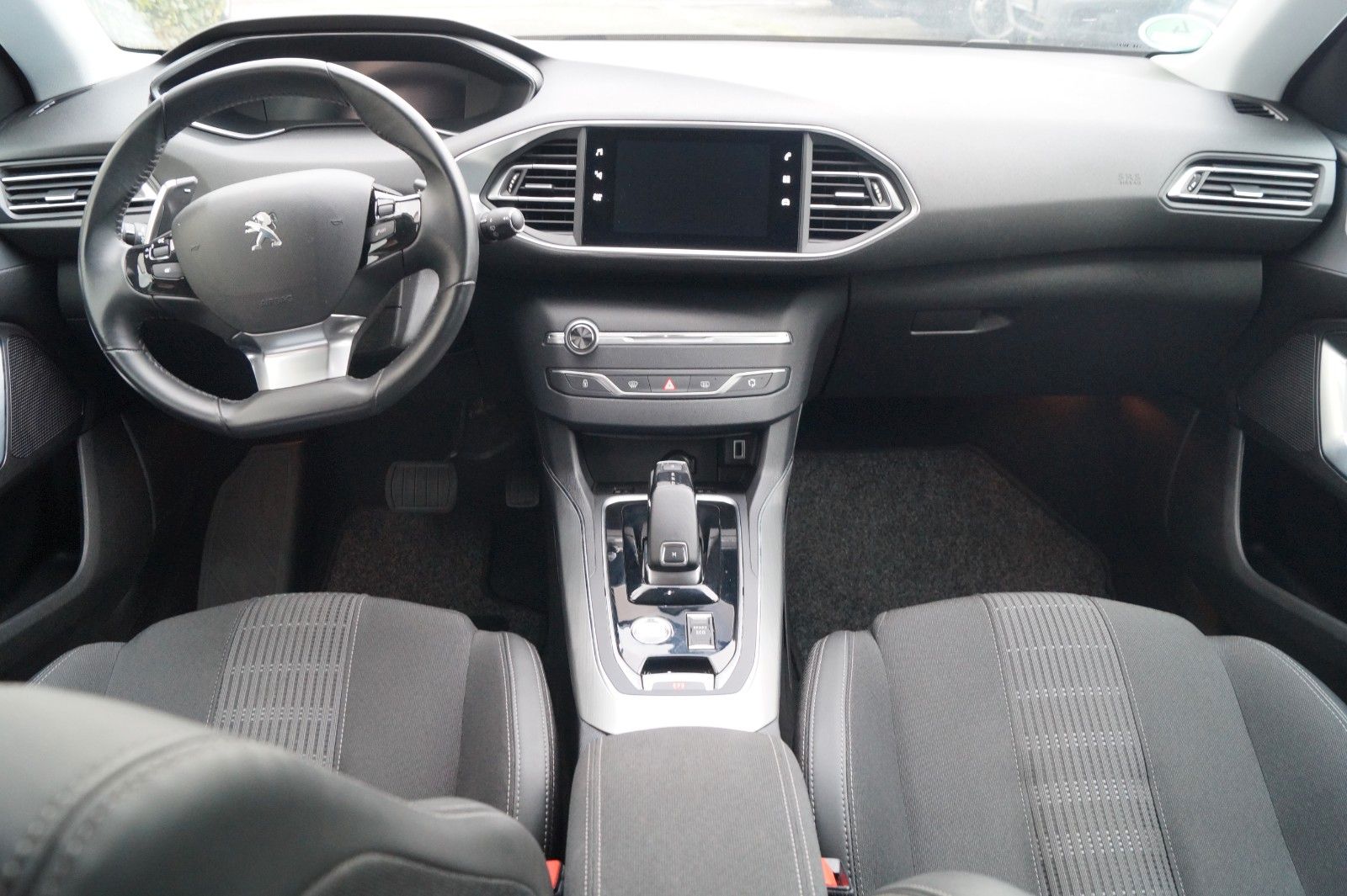 Peugeot 308 SW - Samsaru's Car Outlet